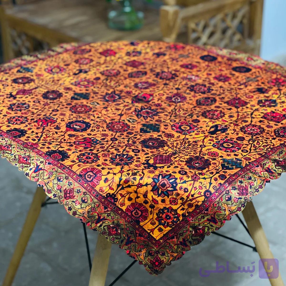 رومیزی مربع طرح ترنج