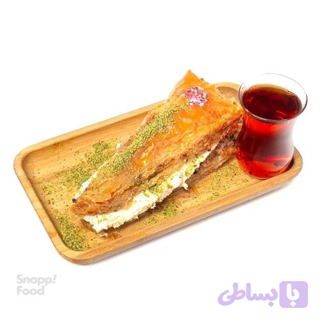 باقلوا مثلثی با قیماق یک عدد