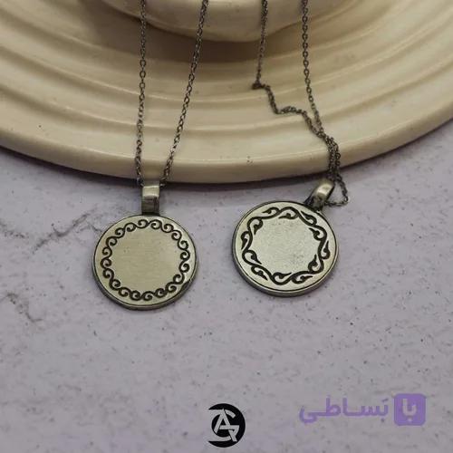 پلاک گردنبند مدل حک بیوتر