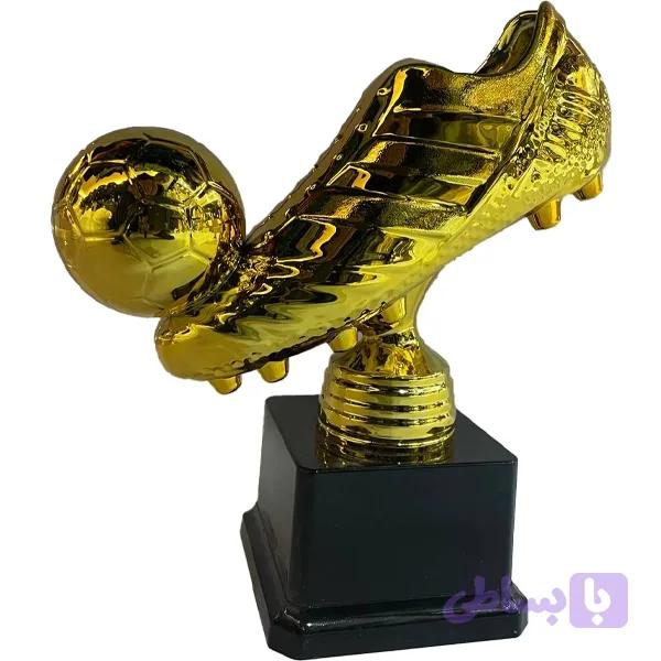 کاپ تندیس کفش و توپ طلا