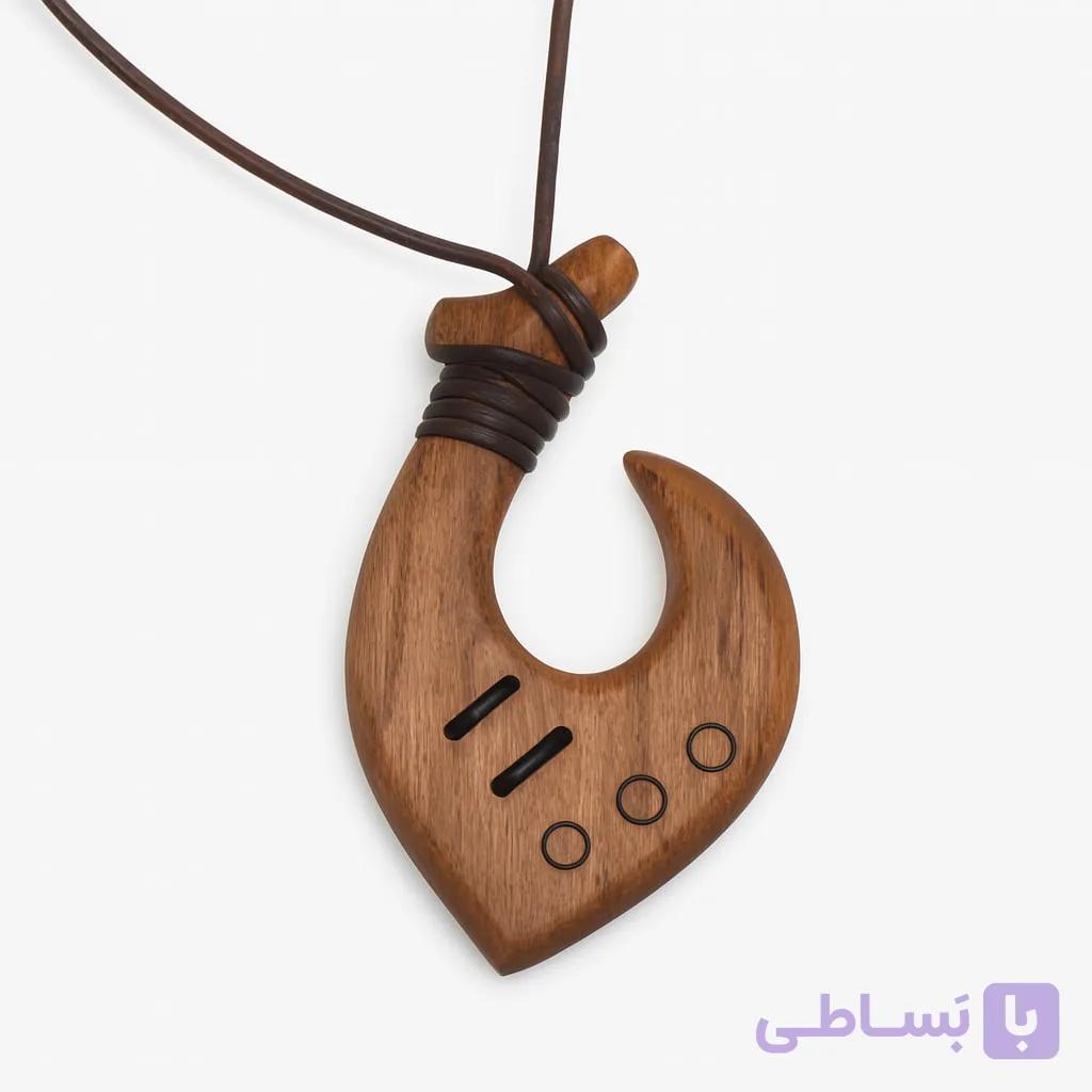 گردنبند قلاب ماهیگیری چوبی طرح خارک — تصویر 1