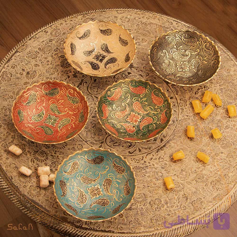 کاسه برنجی آنتیک مدل یاسمن — تصویر 1