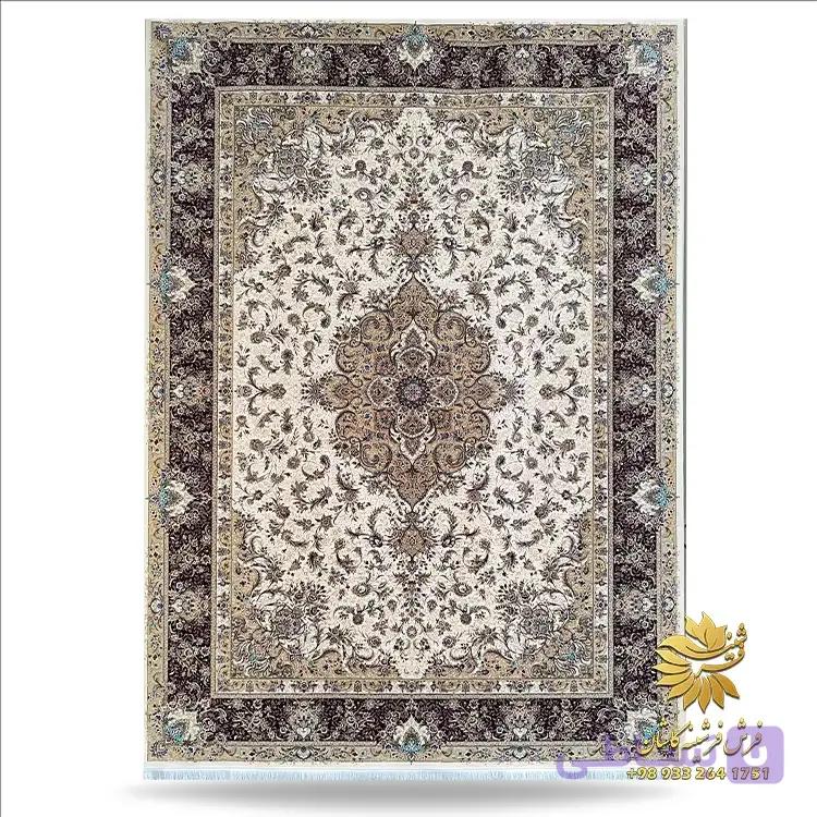 فرش ماشینی طرح دستباف 1500 شانه بوم کرم حاشیه لاکی کد 7555 — تصویر 1