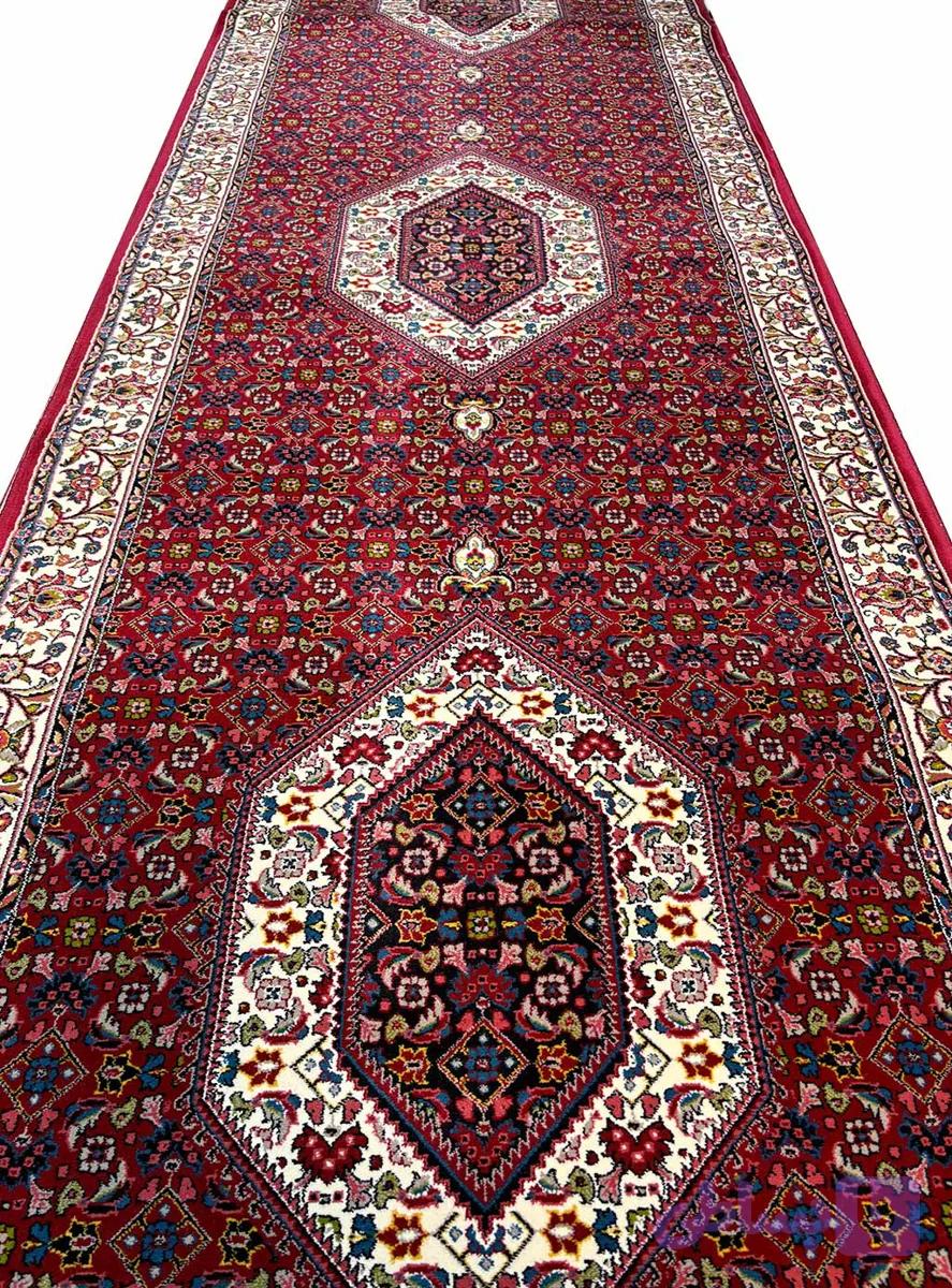 فرش کناره طرح ماهی بیجار لاکی 700 شانه تراکم 2100 کد 1075 — تصویر 1