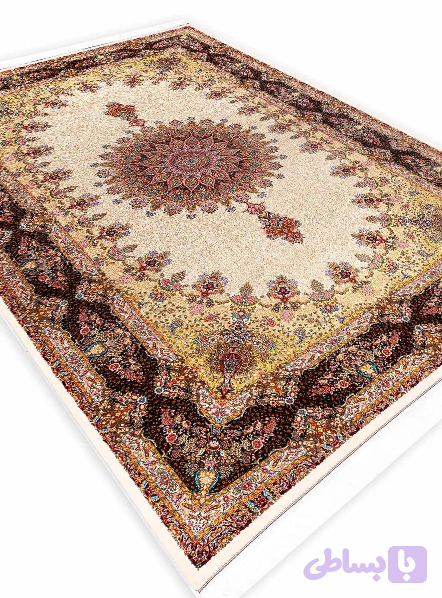 فرش ابریشم طرح گلریز رنگ کرم 1700 شانه تراکم 5100 کد Q516 — تصویر 1