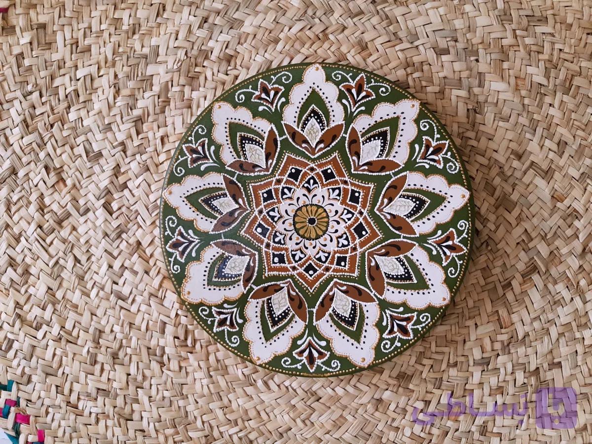 بشقاب دیوارکوب سفالی طرح سنتی کد 102579
