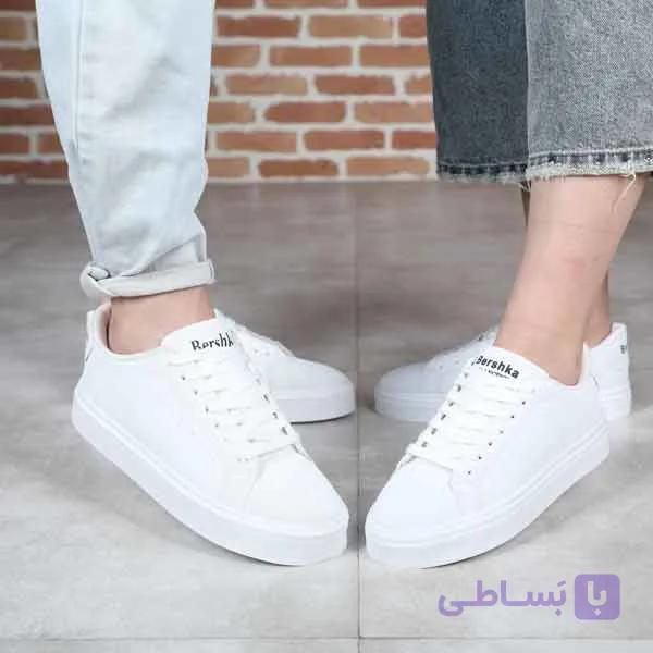 کتونی اسپرت برشکا سفید تمام پونیک — تصویر 1