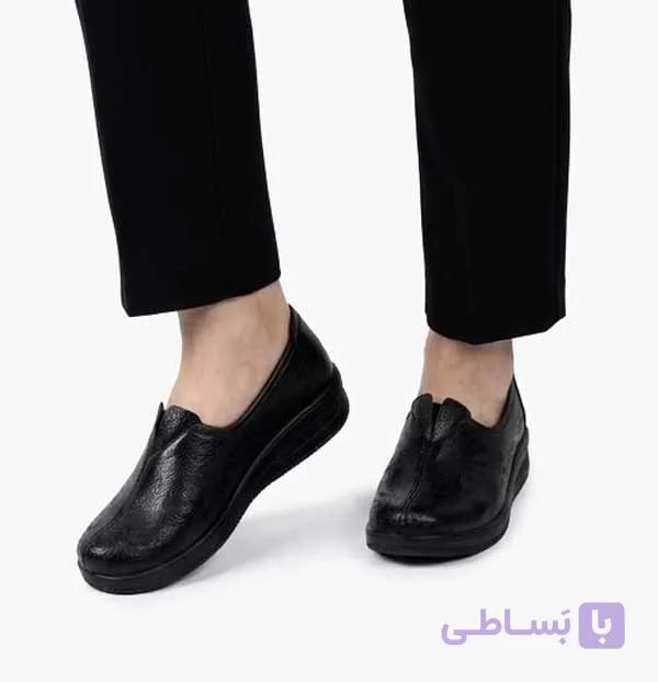 کفش زنانه طبی مشکی مدل زیبا یاشارگام — تصویر 1