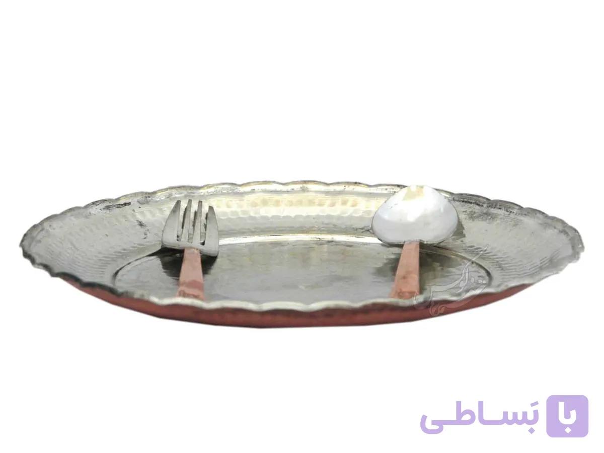 بشقاب و قاشق چنگال مسی