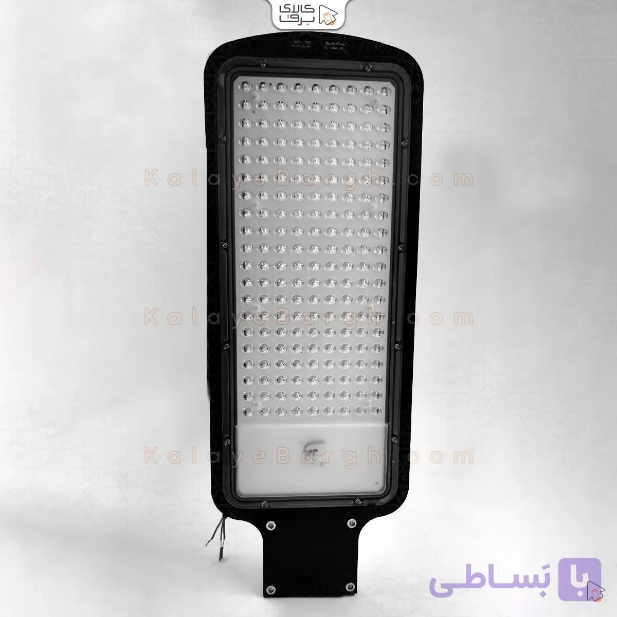 چراغ خیابانی آرمیلا 150 وات پارس شعاع توس — تصویر 1