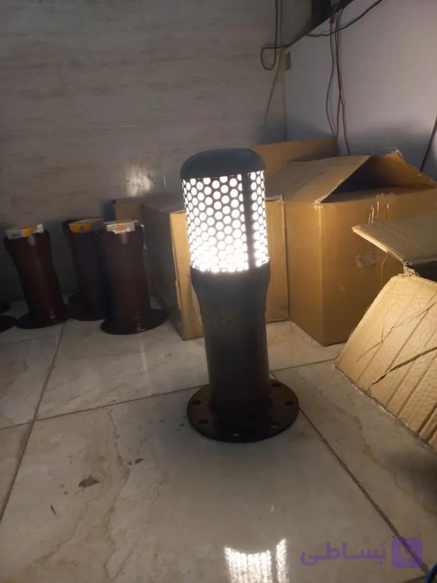چراغ پارکی نیم متری مدل خورشیدی برند کهربا