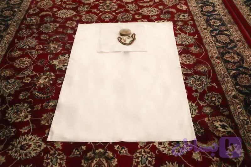 سجاده و جانماز سفید ساده (دو لایه و سبک)
