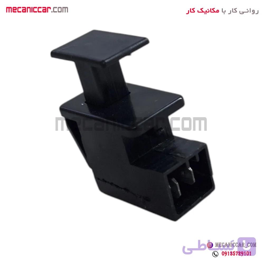شاسی (کلید چراغ) لای درب صندوق پژو 206 و رانا جهان پارت — تصویر 1