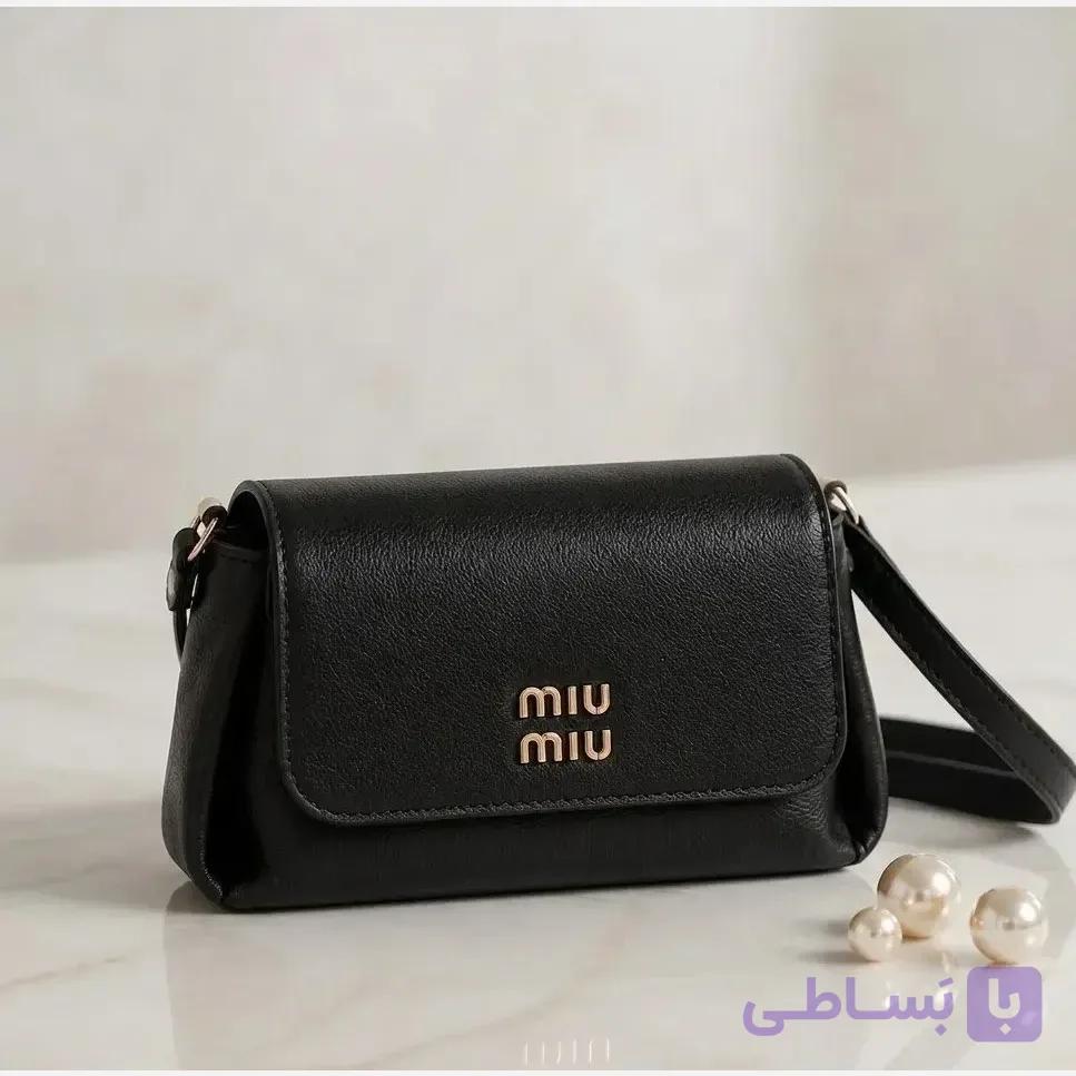 کیف پاسپورتی زنانه چرم مصنوعی ابعاد 23 در 13 سانتیمتر بند بلند — تصویر 1