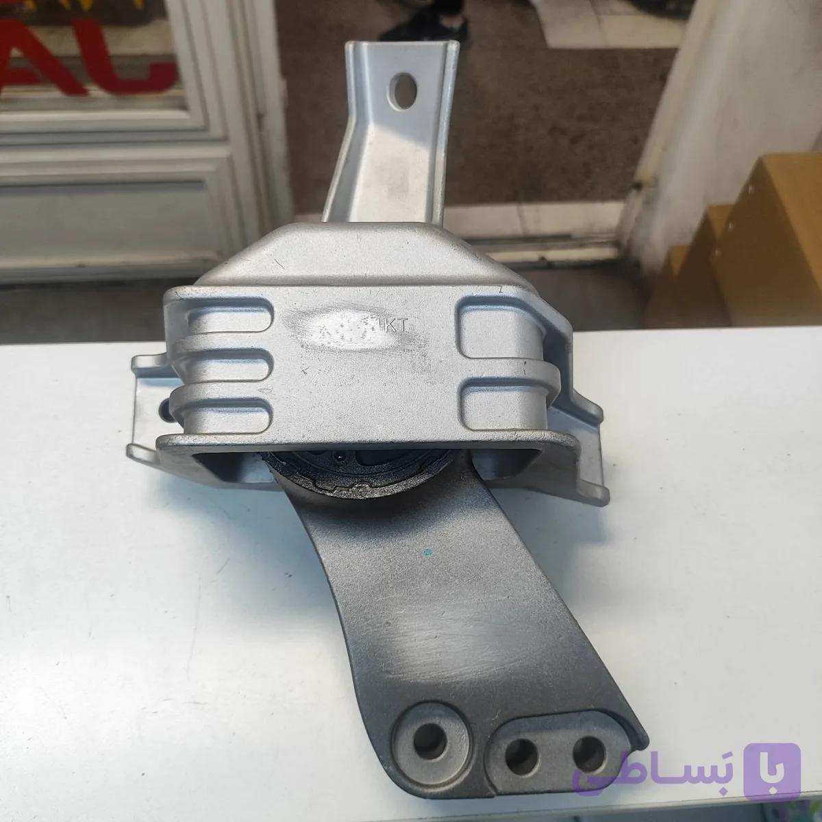 دسته موتور راست ام‌وی‌ام X22 Pro و X33 Cross شرکتی اصلی