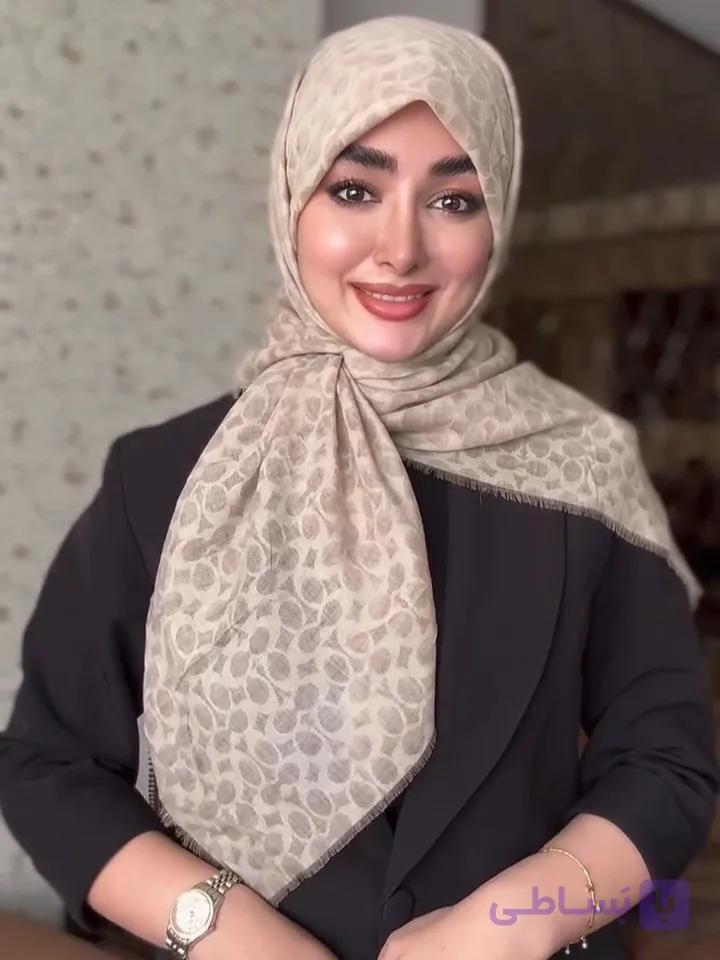 روسری نخی سنگشور طرح برند کد ۱۰۶۳ — تصویر 1