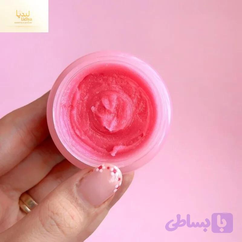 اسکراپ لب مختص لبهای تیره وپوسته پوسته ونرک کننده لب