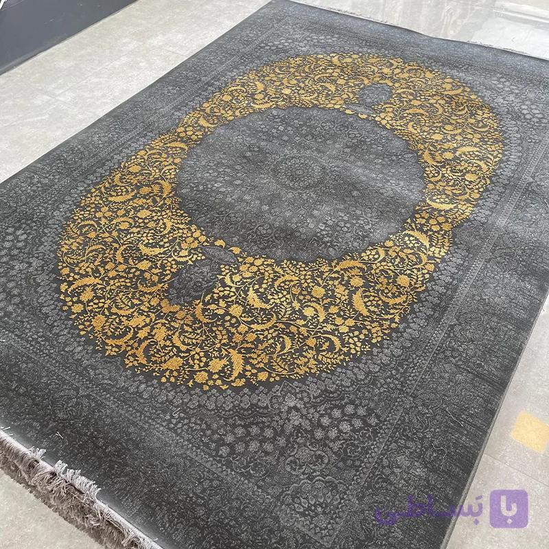 فرش ماشینی طرح آرین کد 70050 طلایی ذغالی — تصویر 1
