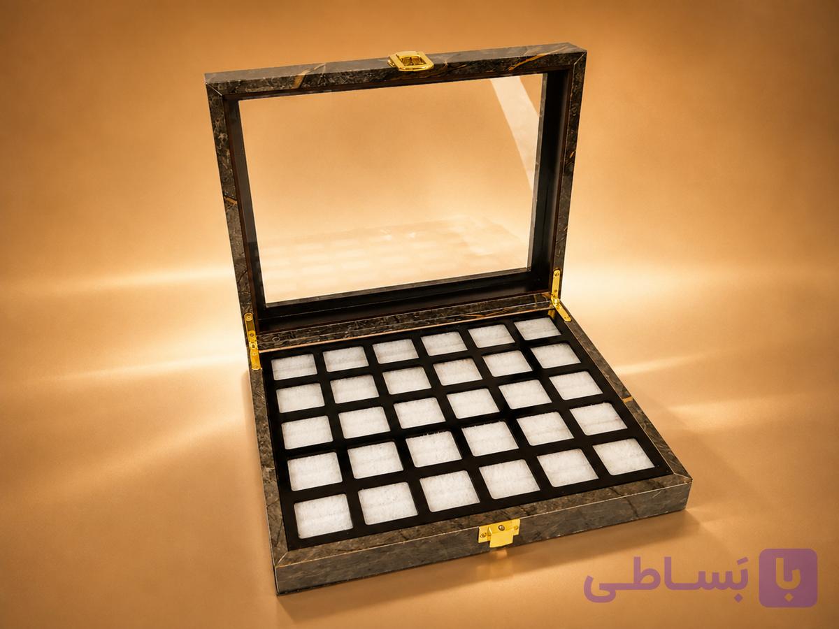 جعبه انگشتر30عددی هایگلاس با درب شیشه‌ای ویترینی با قفل فلزی (طرح سنگ) — تصویر 1