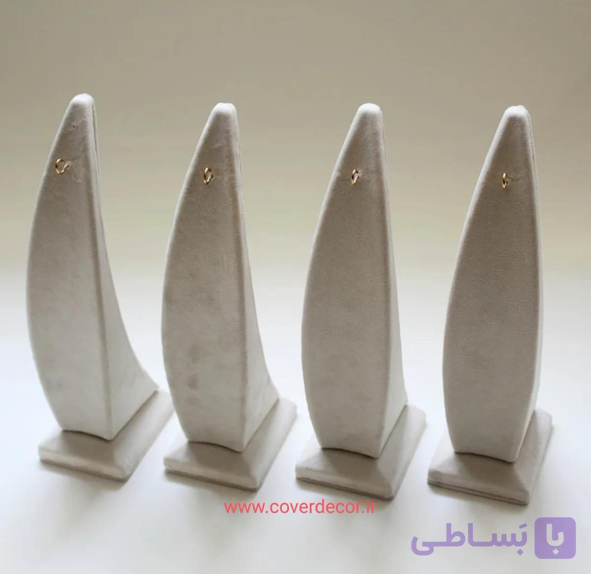 استند دستبندی ایستاده بزرگ — تصویر 1