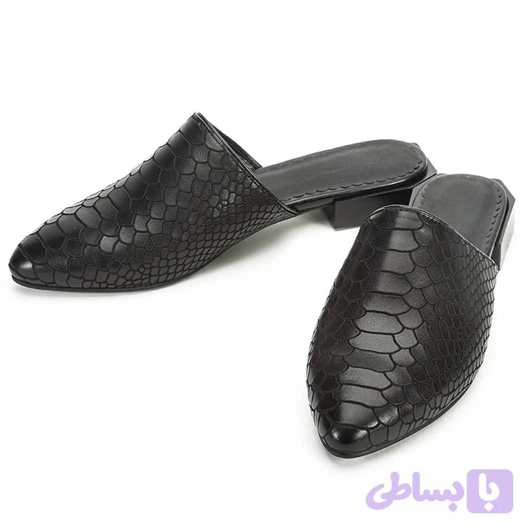 صندل زنانه چرم طبیعی طرح پیتون مشکی