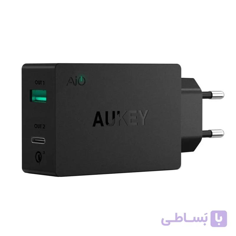 شارژر دیواری آکی مدل PA-Y2 به همراه کابل USB-C