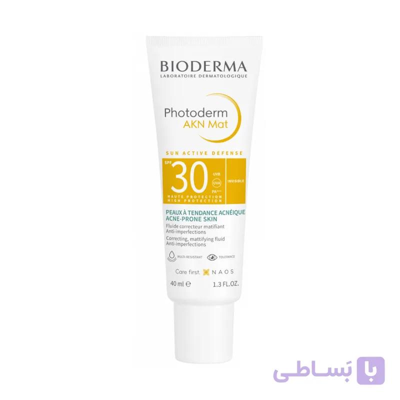 کرم ضد آفتاب بدون رنگ بایودرما SPF 30 مدل Photoderm AKN مناسب پوست‌های چرب و مختلط حجم 40 میلی‌لیتر