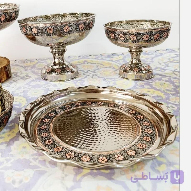 سینی تمام مس زنجان قطر33 کروم تراش نانو شده بسیار ضخیم گل برجسته سیاه قلم چکشی کار دست زیبا