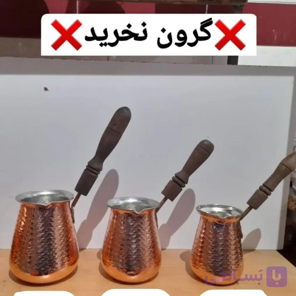 قهوه جوش سایز 3 بزرگ(یک عددی) ارتفاع 11.5 سانت دهانه 11 سانت حجم 6 کاپ دسته چوبی