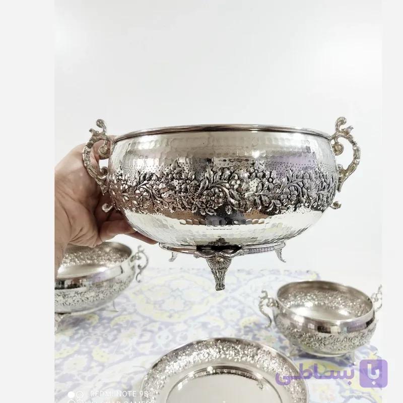 سرویس پذیرایی مسی کروم شده و نانو شده مدل اطلس گل کاری شده 4 تیکه چکش کاری