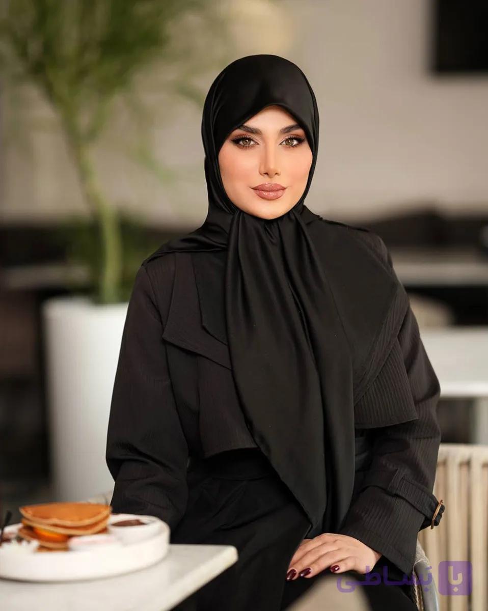 روسری مشکی ساده شاین دار کد 1
