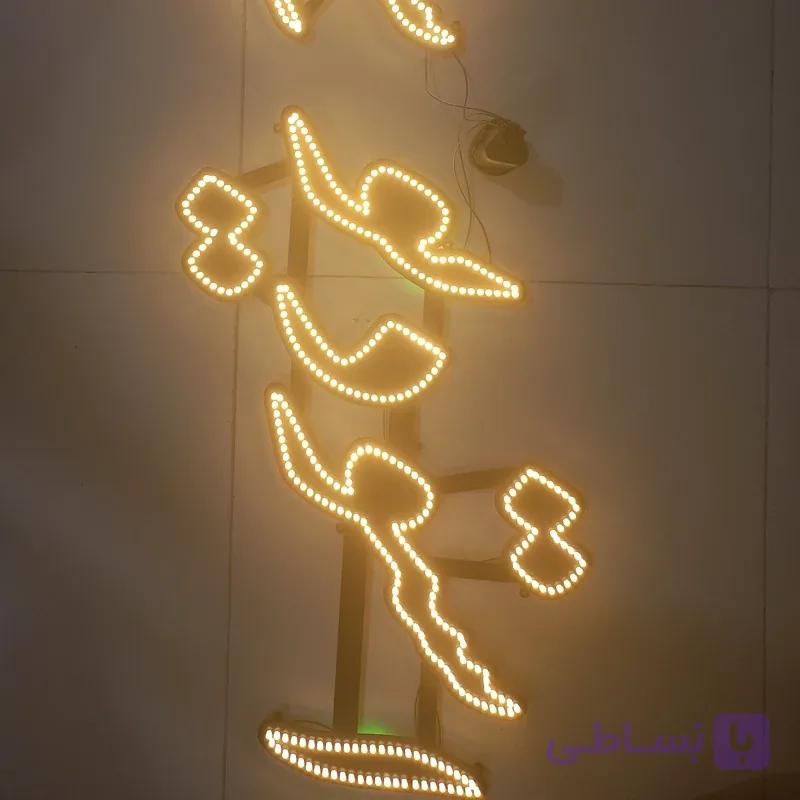تابلو ال ای دی استودیو سون (پس کرایه)