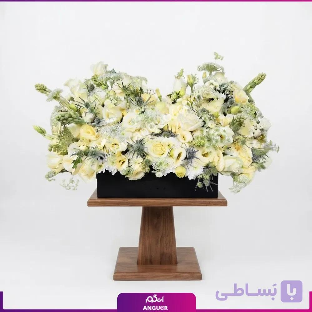 باکس گل سفید چشم نواز