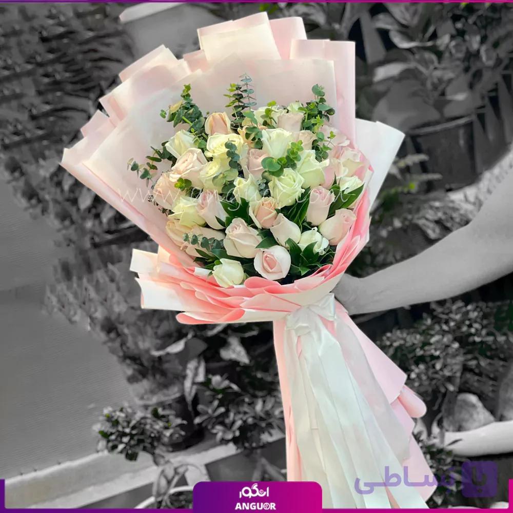 دسته گل به وسعت عشق