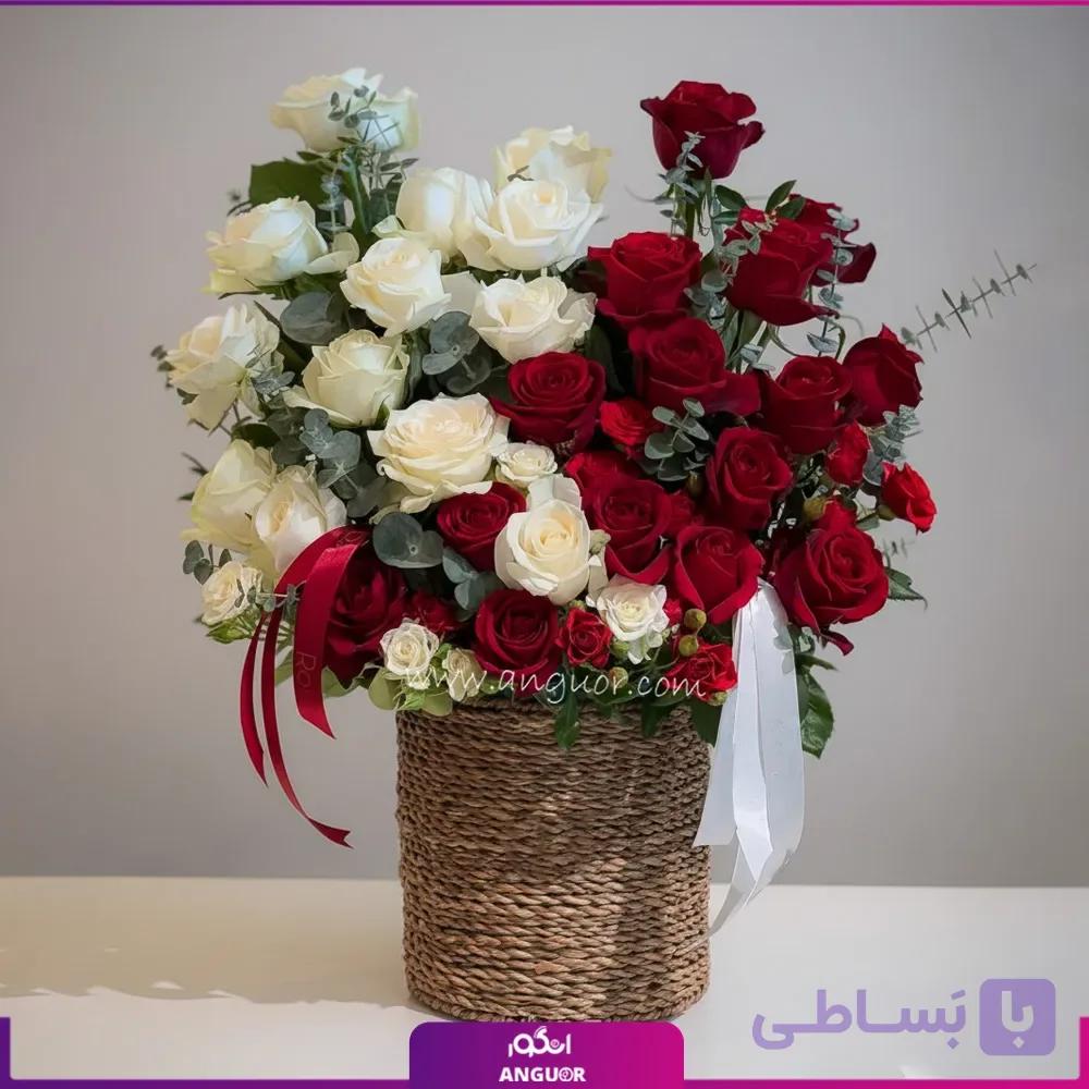 باکس گل رز 32 شاخه
