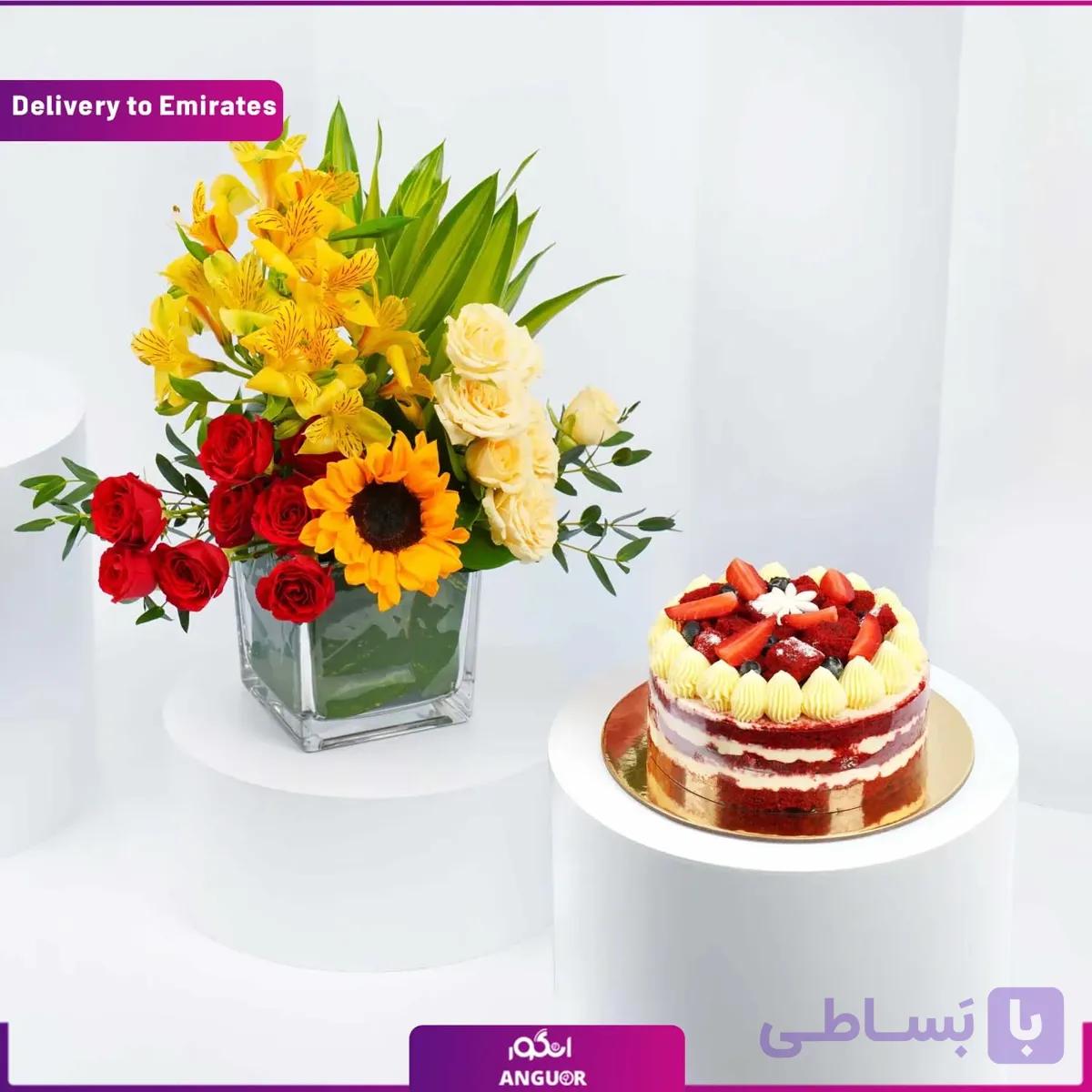 باکس گل شیشه ای با کیک (تحویل در امارات)