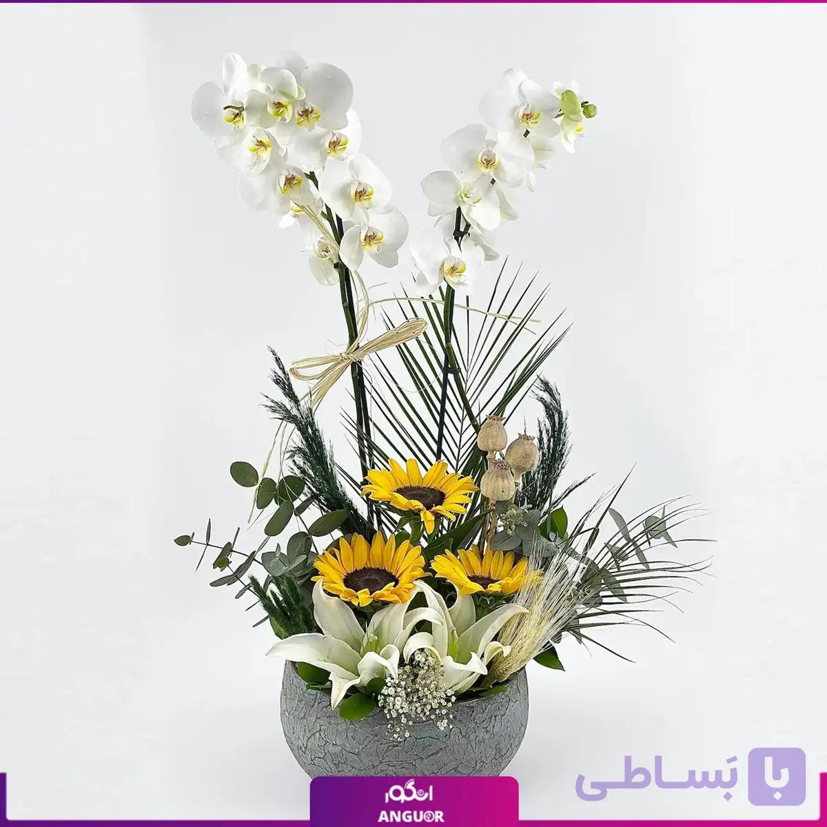 گلدان ارکیده سفید دو شاخه با تزئینات — تصویر 1