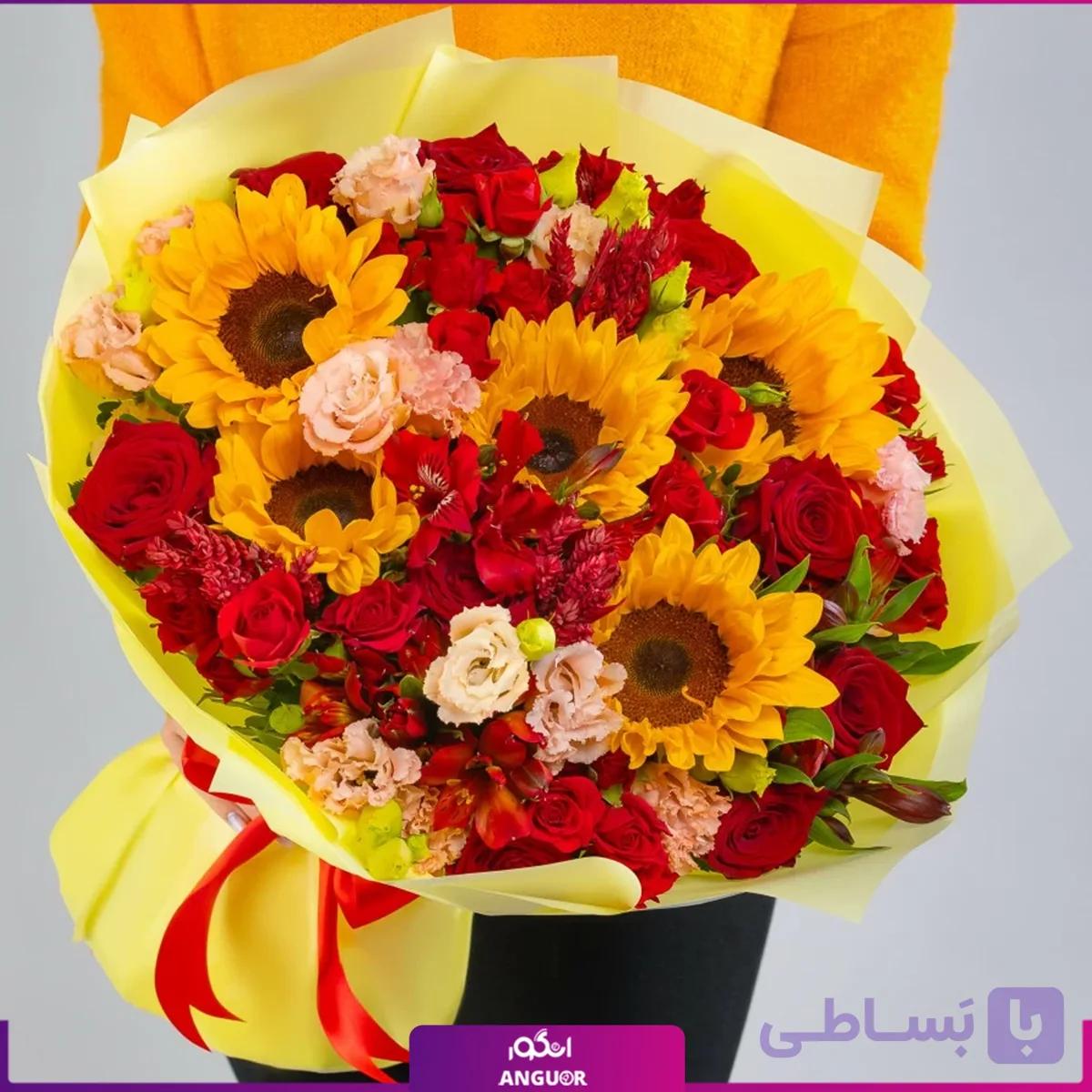 دسته گل تم پاییزی (گل رز – لیسیانتوس – آلسترومریا – آفتابگردان)