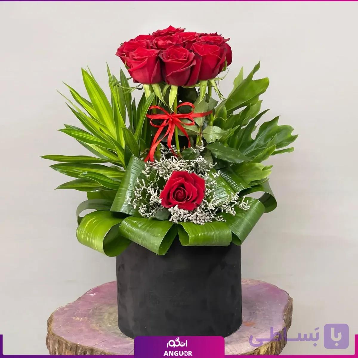 باکس گل رز 11 شاخه ای ایده آل برای ولنتاین