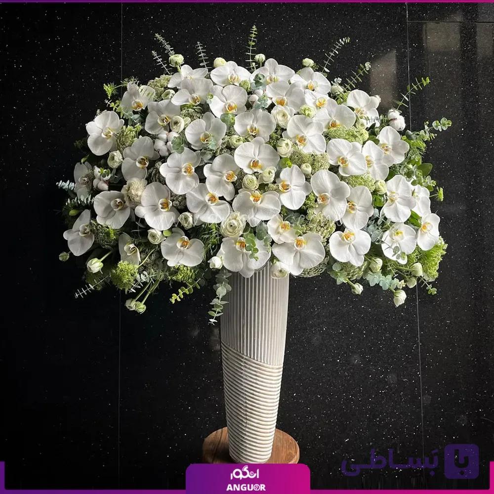 جام گل سفید ارکیده و آنمون — تصویر 1