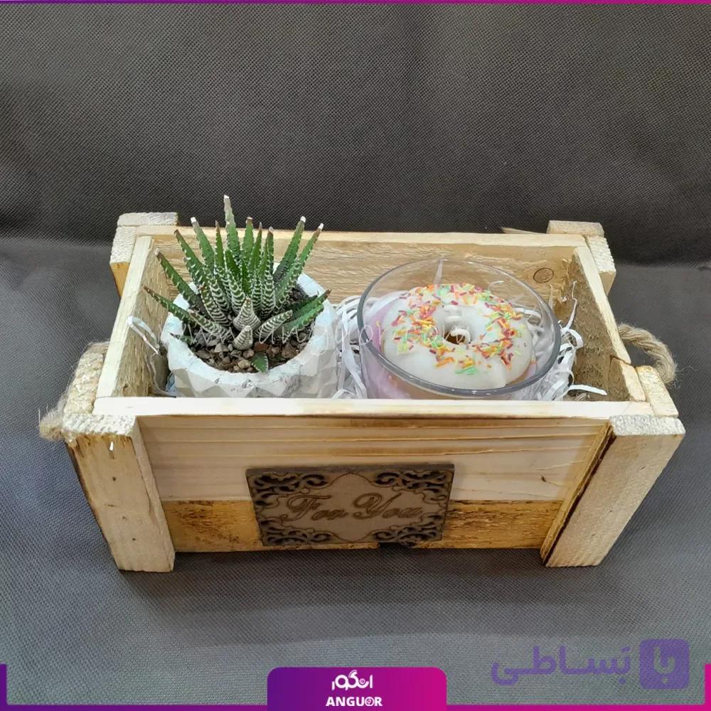 جعبه گل به همراه شمع لیوانی — تصویر 1