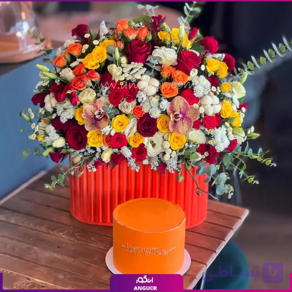 باکس گل و کیک جشن رنگها