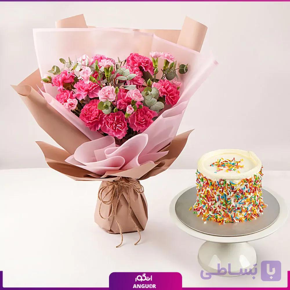 دسته گل میخک به همراه کیک — تصویر 1