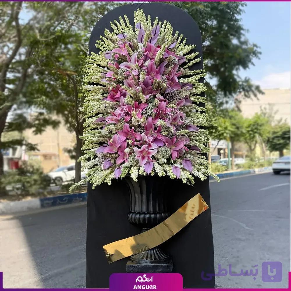 تاج گل ترحیم با گل مریم