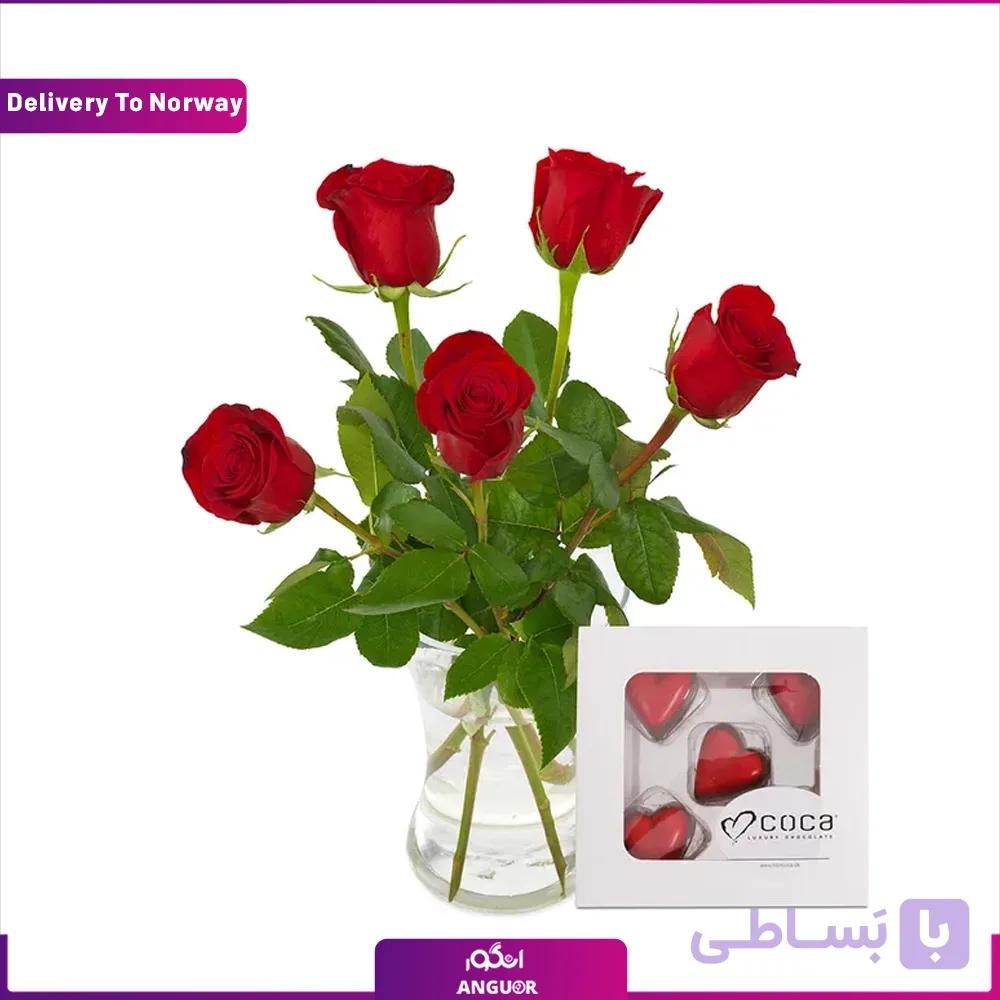 جعبه شکلات قلب با دسته گل رز مخلوط (تحویل در سنگاپور)
