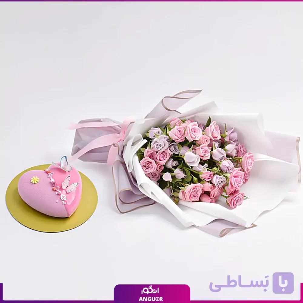 دسته گل رز مینیاتوری به همراه کیک قلبی — تصویر 1