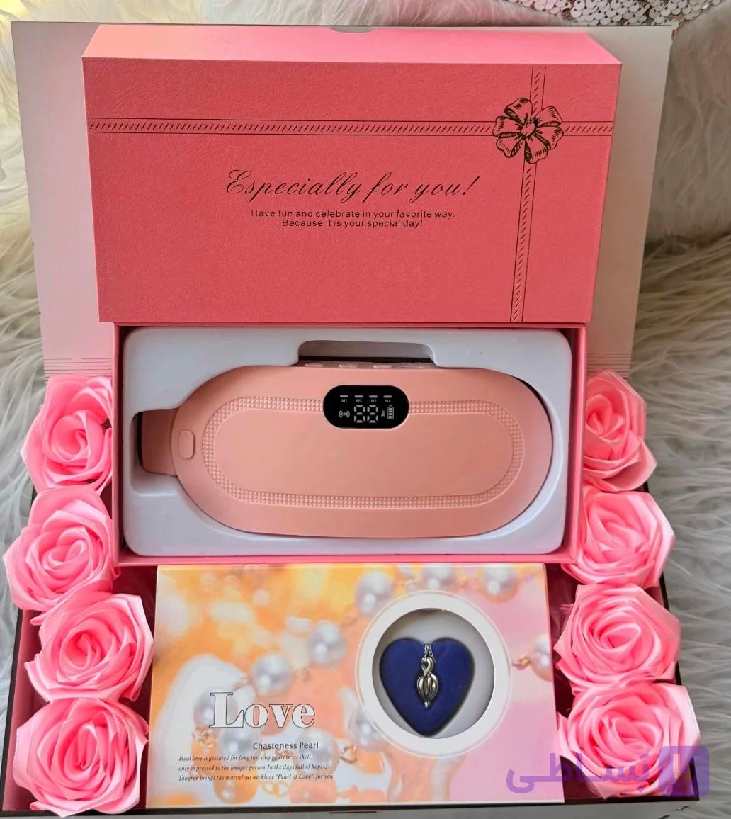 پک هدیه مراقبتی زنانه و دخترانه Lady Comfor pink/ماساژور و گرم‌کننده به همراه مروارید عشق و باکس گل