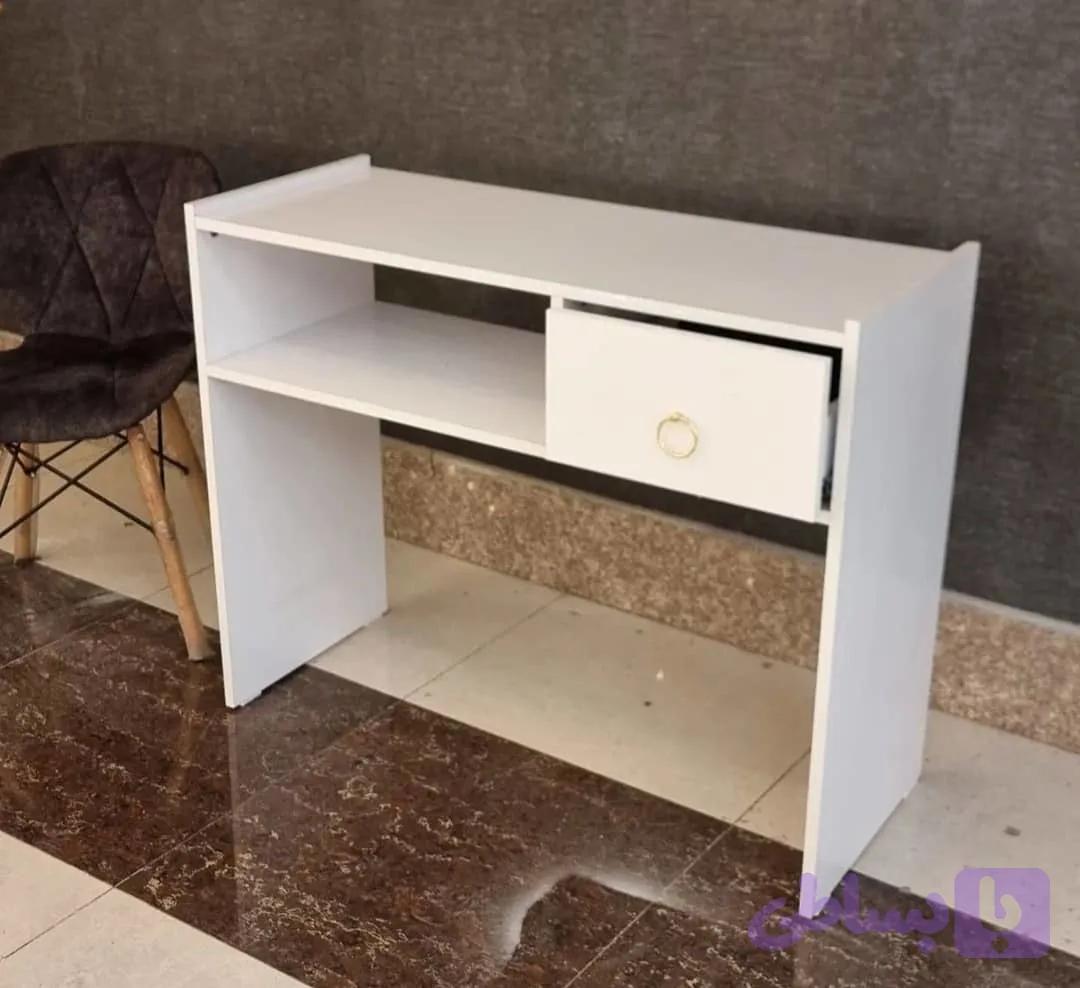 میز ناخن