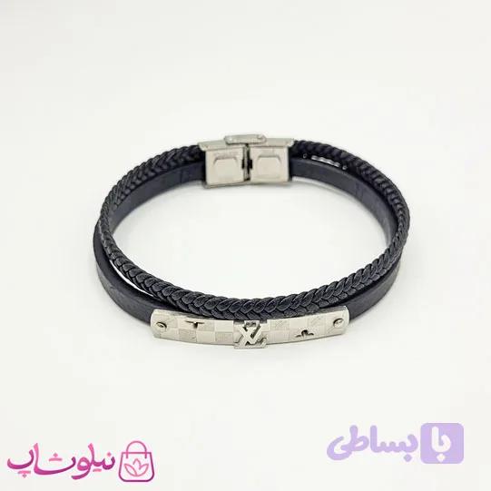 دستبند مردانه چرم و استیل مدل لویی ویتون مشکی نقره ای کد 1188 — تصویر 1