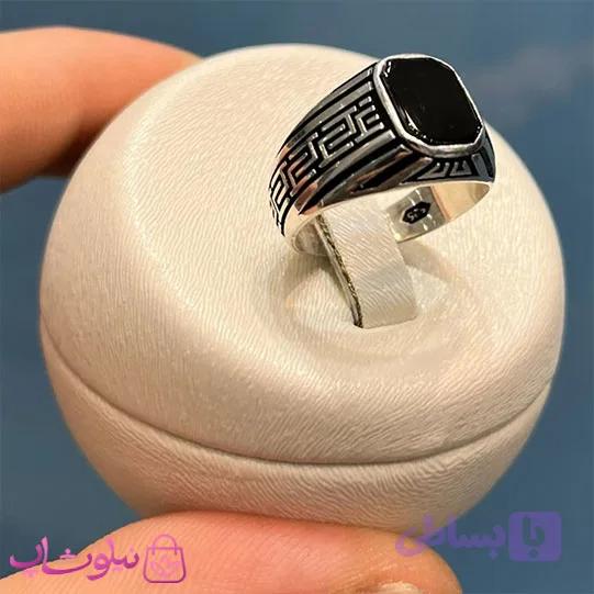 انگشتر مردانه نقره وارداتی عیار 925 مدل ورساچه و سنگ اونیکس مشکی مستطیلی کد 5529